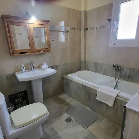 χαρά * Eretria (Evia)