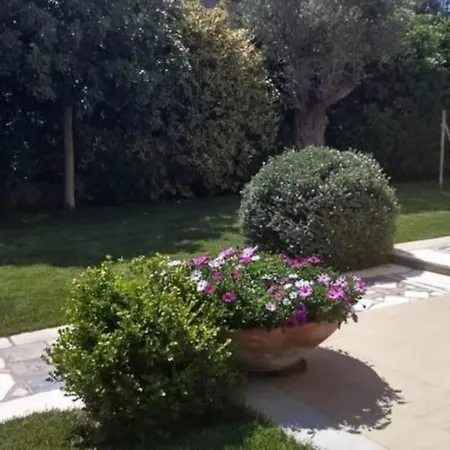 χαρά Eretria (Evia)